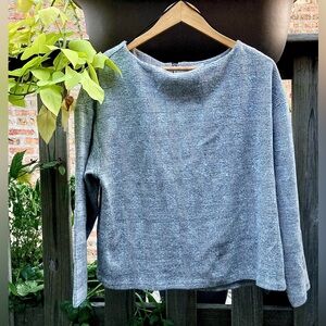 🚩SOLD 🚩 H&M • M • Knit Box Top, Gray, Glen Check Plaid